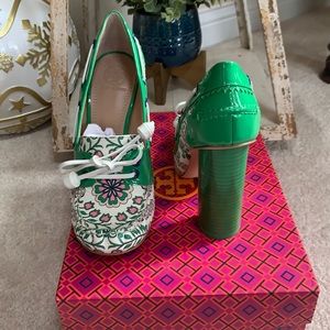 HARD TO FIND Tory Burch pumps size 7.5
